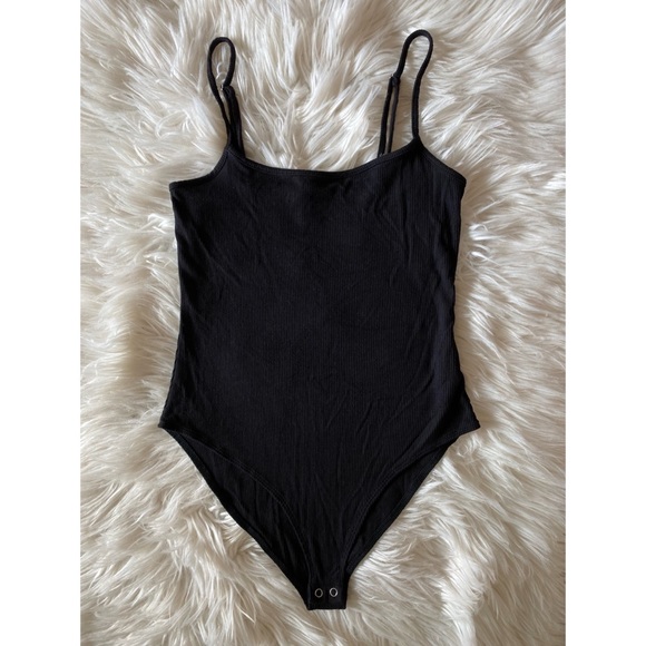 NEW F21 ribbed bodysuit - Picture 3 of 11